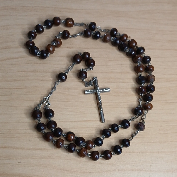 Vintage Silver and Brown Beaded Rosary Necklace - Picture 3 of 6